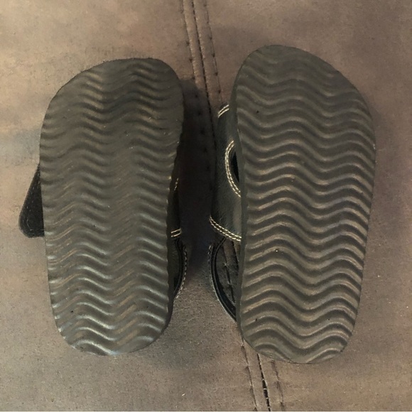 2 for $10 Toddler Shark Sandals - Picture 4 of 5